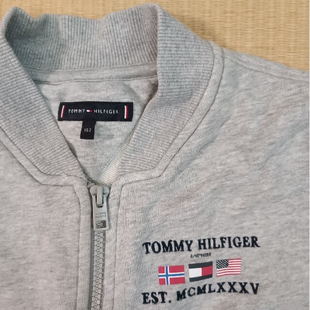 TOMMY HILFIGER(トミーヒルフィガー)のトミーフィルガー　前開きパーカー　152 キッズ/ベビー/マタニティのキッズ服男の子用(90cm~)(ジャケット/上着)の商品写真