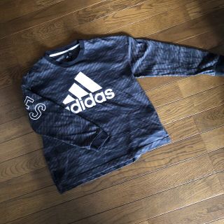 アディダス(adidas)のadidas  150 黒(Tシャツ/カットソー)