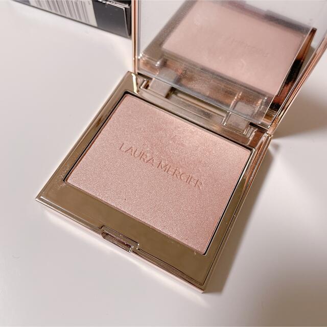 laura mercier(ローラメルシエ)のローラメルシエ ローズグロウ イルミネーター コスメ/美容のベースメイク/化粧品(フェイスカラー)の商品写真