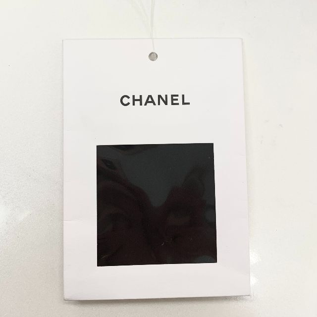 CHANEL(シャネル)の4961 未使用 シャネル ココマーク ラインストーン チェーン柄 水着 レディースの水着/浴衣(水着)の商品写真