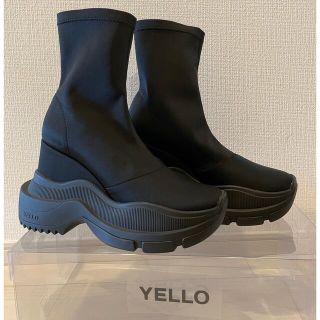 【値下げ交渉可】YELLO ダブル スニーカー ショートブーツ