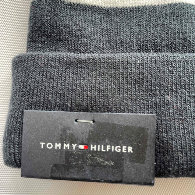 TOMMY HILFIGER(トミーヒルフィガー)のトミーヒルフィガー　 ポンポン　ボンボン　ニット　ニット帽　ニットキャップ レディースの帽子(ニット帽/ビーニー)の商品写真