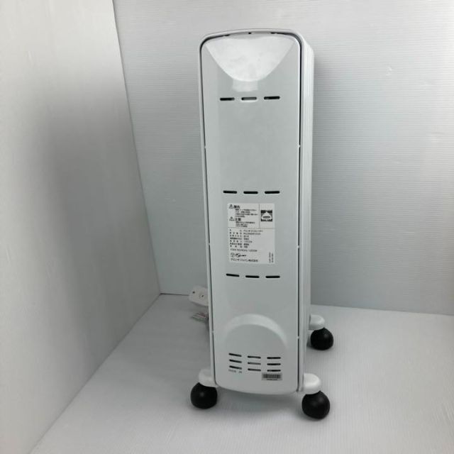 DeLonghi(デロンギ)の未使用品！　デロンギ　アミカルド オイルヒーター RHJ35M0812-DG スマホ/家電/カメラの冷暖房/空調(オイルヒーター)の商品写真