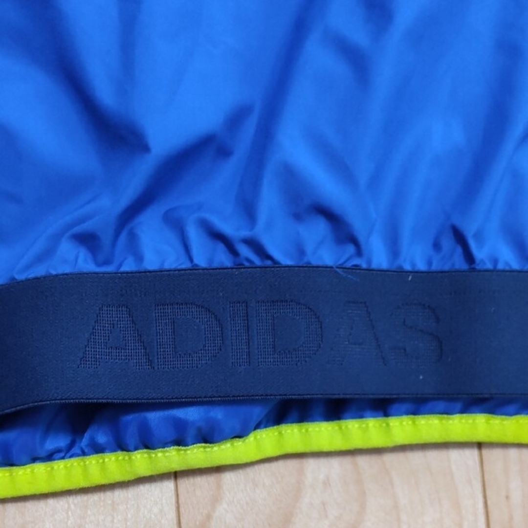 adidas(アディダス)のadidas　アディダス　ウインドブレーカー　半袖　ブルー　男児　140　キッズ スポーツ/アウトドアのサッカー/フットサル(ウェア)の商品写真