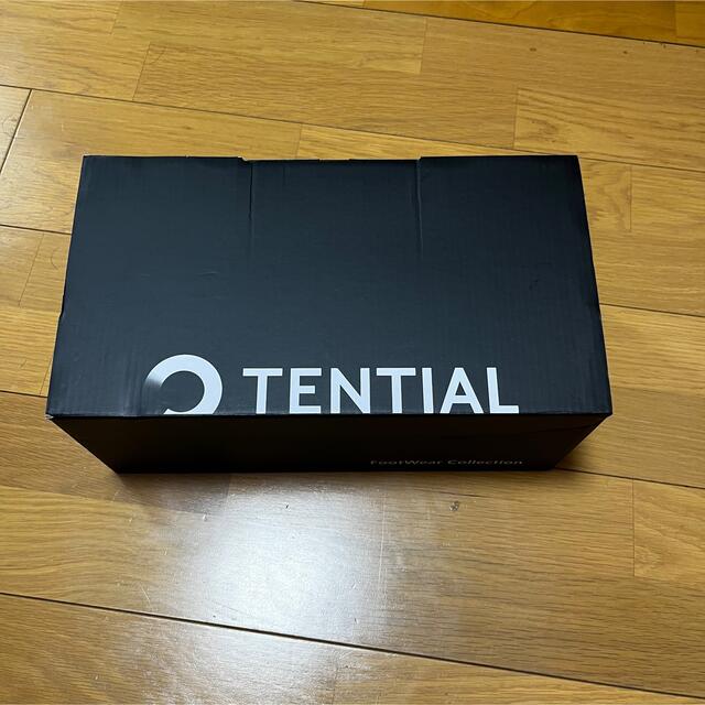 OOFOS(ウーフォス)のTENTIAL RECOVERY SANDAL Relax/Slide メンズの靴/シューズ(サンダル)の商品写真