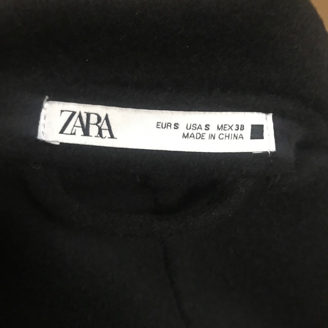 ZARA(ザラ)のテクスチャー生地ダブルブレスト仕様コート メンズのジャケット/アウター(チェスターコート)の商品写真