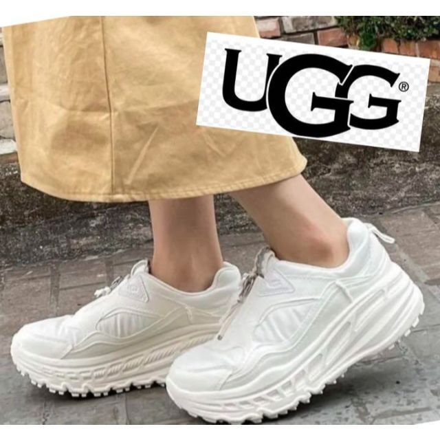 UGG(アグ)の完売しました。。。②✨超美品✨22.5✨UGG✨CA805 Zip✨ジップ✨厚底 レディースの靴/シューズ(スニーカー)の商品写真