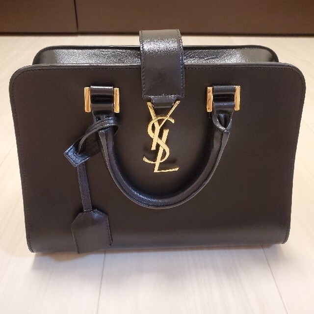 SAINT LAURENT　ベイビーカバス