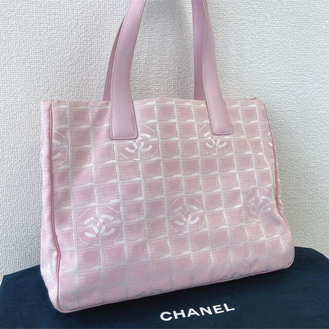 CHANEL(シャネル)の※販売済み シャネル ニュートラベルライン トートバッグ MM ピンク レディースのバッグ(トートバッグ)の商品写真