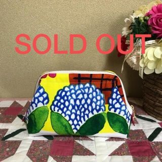 marimekko - 【廃盤稀少】マリメッコ 生地 ハンドメイド ケサトリ② marimekko - 【廃盤稀少】マリメッコ 生地 ハンドメイド ケサトリ②