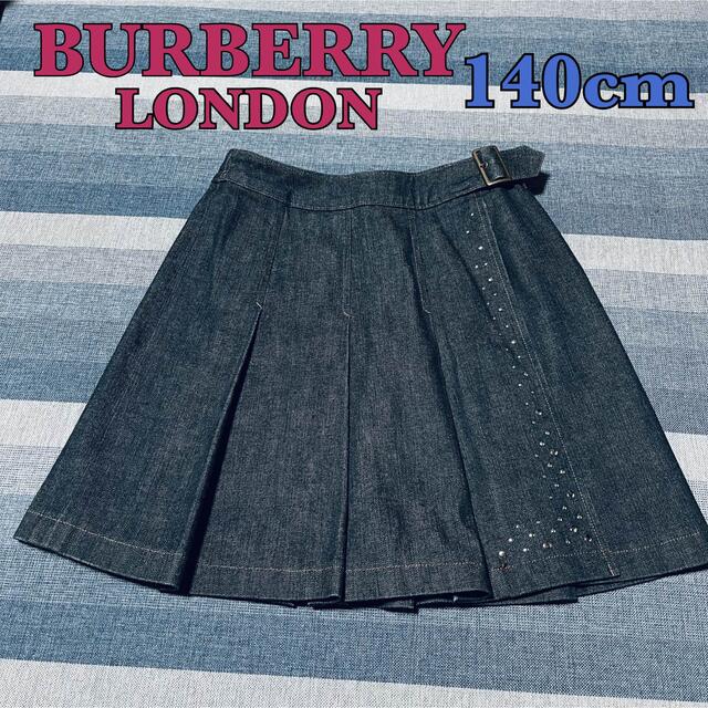 BURBERRY(バーバリー)の美品　バーバリー　140cm デニムスカート　プリーツ キッズ/ベビー/マタニティのキッズ服女の子用(90cm~)(スカート)の商品写真