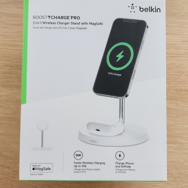 Belkin BOOST CHARGE PRO 2in1スマホ/家電/カメラ