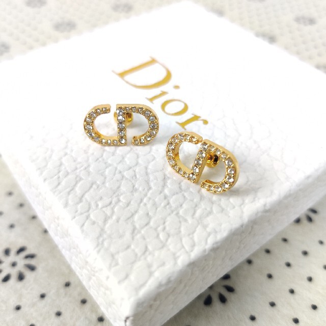 Dior ピアス ピアス(両耳用) | endageism.com