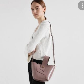 チャールズアンドキース(Charles and Keith)のチャールズアンドキース　バック(ハンドバッグ)