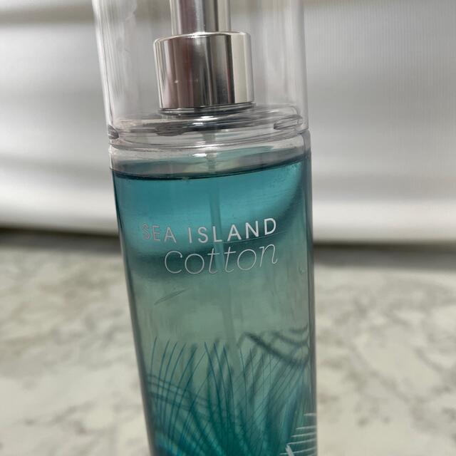 Bath & Body Works(バスアンドボディーワークス)のバスアンドボディワークス　ボディフレグランスミスト コスメ/美容のボディケア(その他)の商品写真