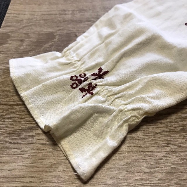 子供服 女の子 120㎝ 刺繍柄ブラウス キッズ/ベビー/マタニティのキッズ服女の子用(90cm~)(ブラウス)の商品写真