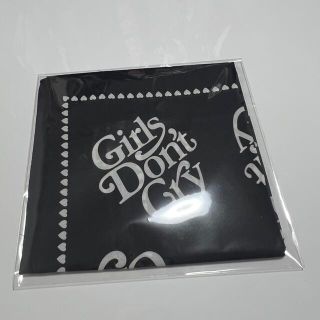 Girls Don’t Cry / Bandana / Black