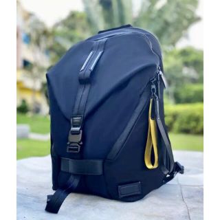 TUMI - 【未使用】TUMI TAHOE FINCH ロイヤルブルの通販|ラクマ