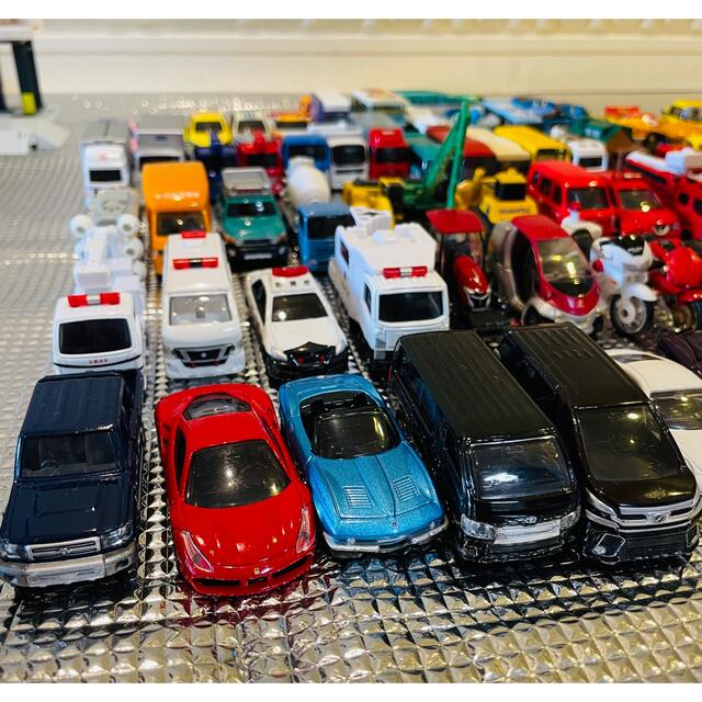 トミカ 67台 まとめ売りセットの通販 by がちゃまろ's shop|ラクマ