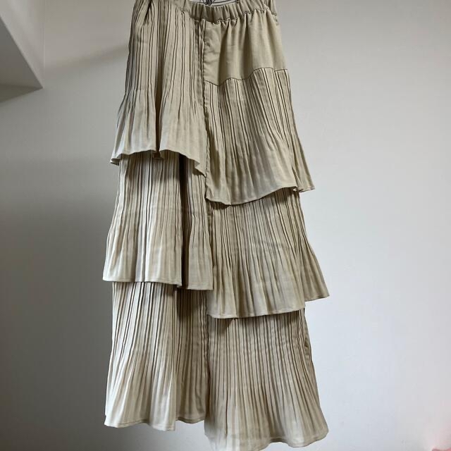 Discoat(ディスコート)のティアードスカート レディースのスカート(ひざ丈スカート)の商品写真
