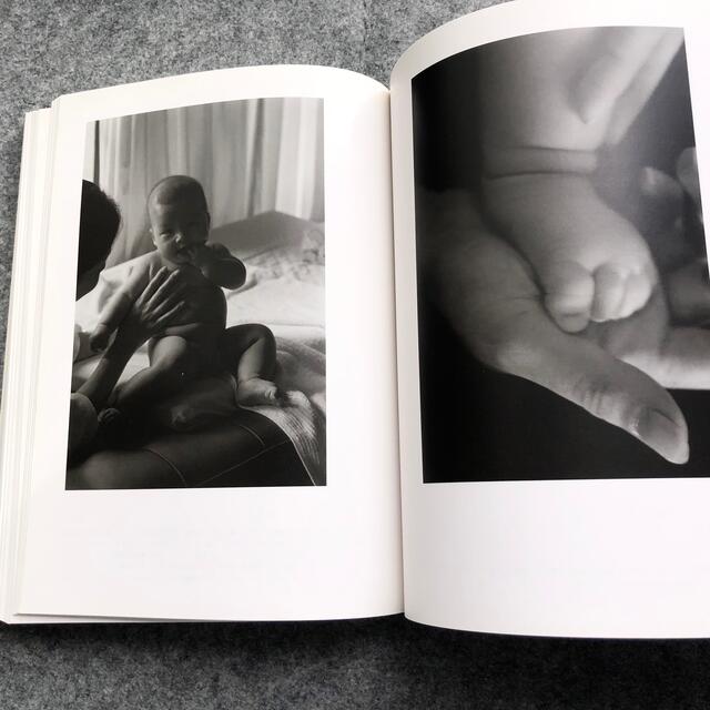 上田義彦 写真集「at Home / Yoshihiko Ueda」2006年 エンタメ/ホビーの本(アート/エンタメ)の商品写真