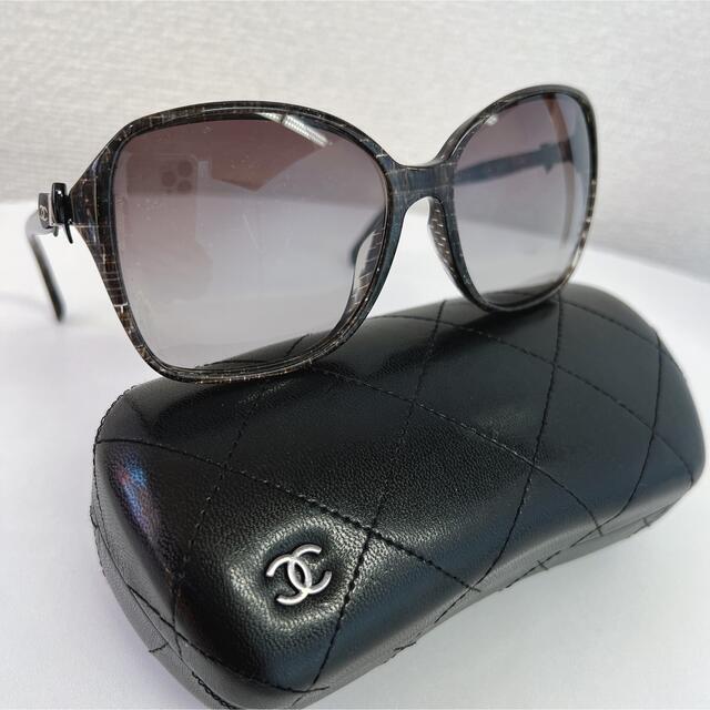 ☆CHANEL シャネル リボン ブラック ラメ グラデーション サングラス-