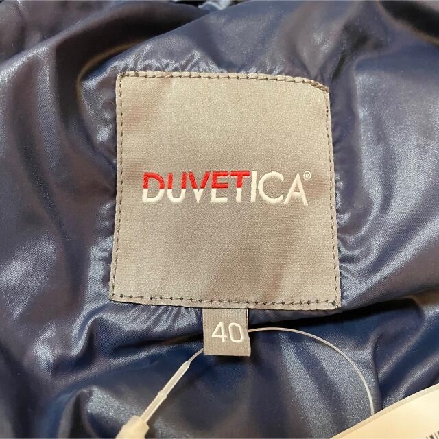 DUVETICA(デュベティカ)の未使用　DUVETICA  デュベティカ　ロングダウンコート　ブラック×ネイビー レディースのジャケット/アウター(ダウンコート)の商品写真