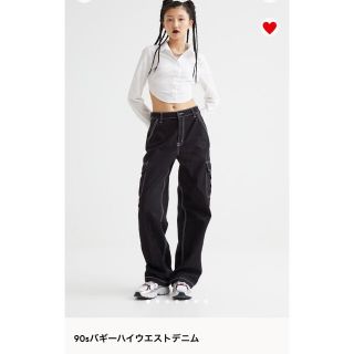 エイチアンドエム(H&M)のH&M 90sバギーハイウエストデニム　カーゴパンツ　ブラック　サイズ36 (ワークパンツ/カーゴパンツ)