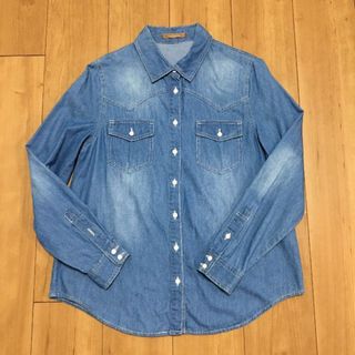 チャオパニック デニムシャツ シャツ/ブラウス(レディース/長袖)の通販 チャオパニック デニムシャツ シャツ/ブラウス(レディース/長袖)の通販