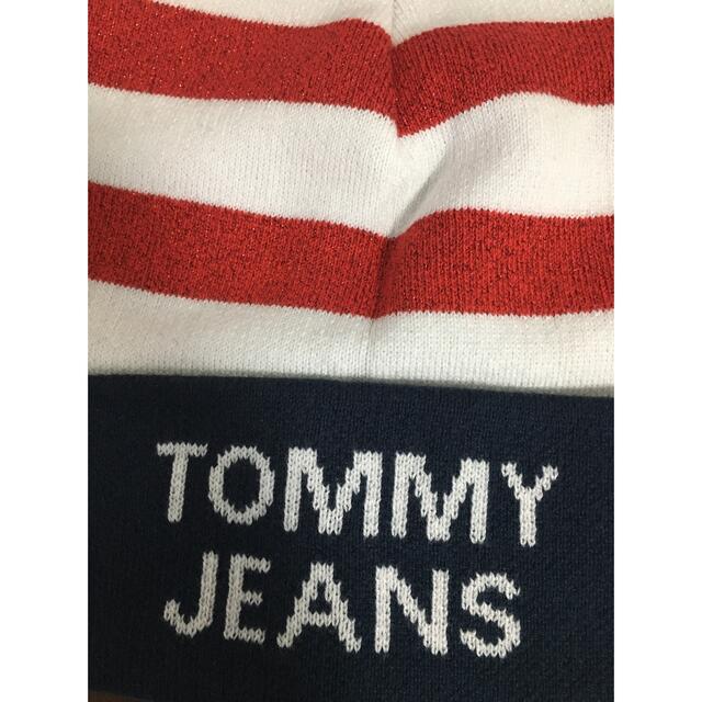 TOMMY HILFIGER(トミーヒルフィガー)の【新品】TOMMY JEANS トミージーンズ　星条旗カラー　ニットキャップ レディースの帽子(ニット帽/ビーニー)の商品写真