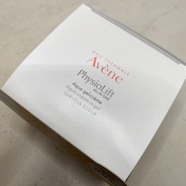 Avene(アベンヌ)のアベンヌ ミルキージェル エンリッチ 100ml コスメ/美容のスキンケア/基礎化粧品(オールインワン化粧品)の商品写真