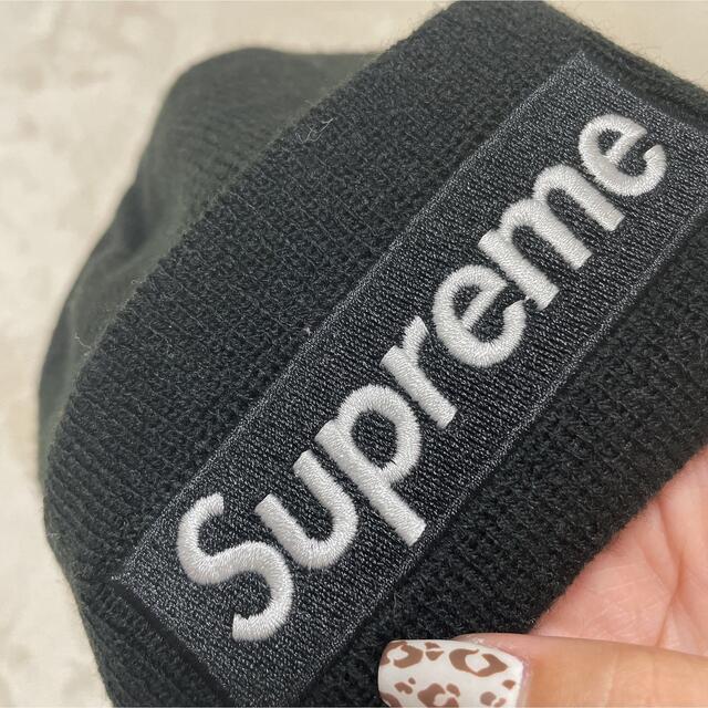Supreme(シュプリーム)のSupreme newera box logo beanie メンズの帽子(ニット帽/ビーニー)の商品写真