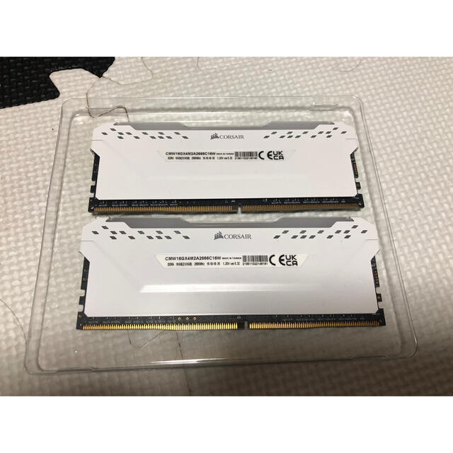 VENGEANCE DDR4 8GB×2枚 2666Mhz 1