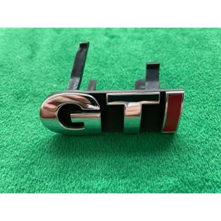 フォルクスワーゲン(Volkswagen)のルポ GTI フロントエンブレム 中古品(車種別パーツ)