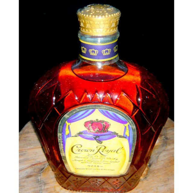 キリン(キリン)の未開栓 Seagram's Crown Royal  クラウン ローヤル 食品/飲料/酒の酒(ウイスキー)の商品写真