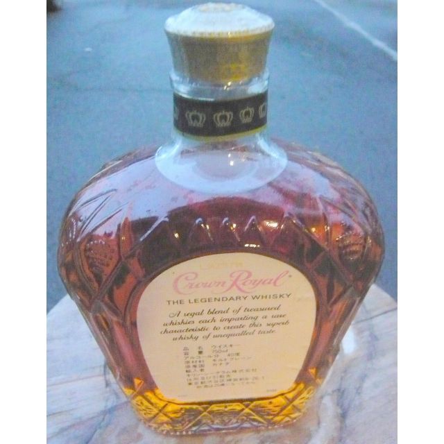 キリン(キリン)の未開栓 Seagram's Crown Royal  クラウン ローヤル 食品/飲料/酒の酒(ウイスキー)の商品写真