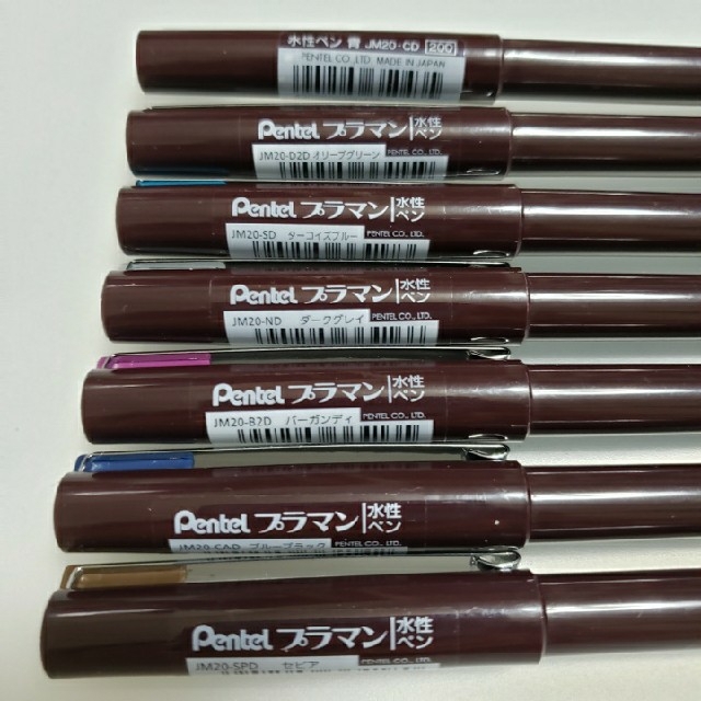 ぺんてる(ペンテル)のPentel　プラマン　7色 インテリア/住まい/日用品の文房具(ペン/マーカー)の商品写真