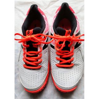 ニューバランス(New Balance)のニューバランス696 テニスシューズ 24cm(スニーカー)