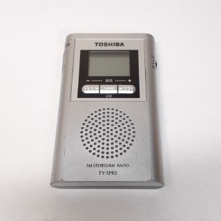 トウシバ(東芝)のポータブルラジオ(東芝)(ラジオ)