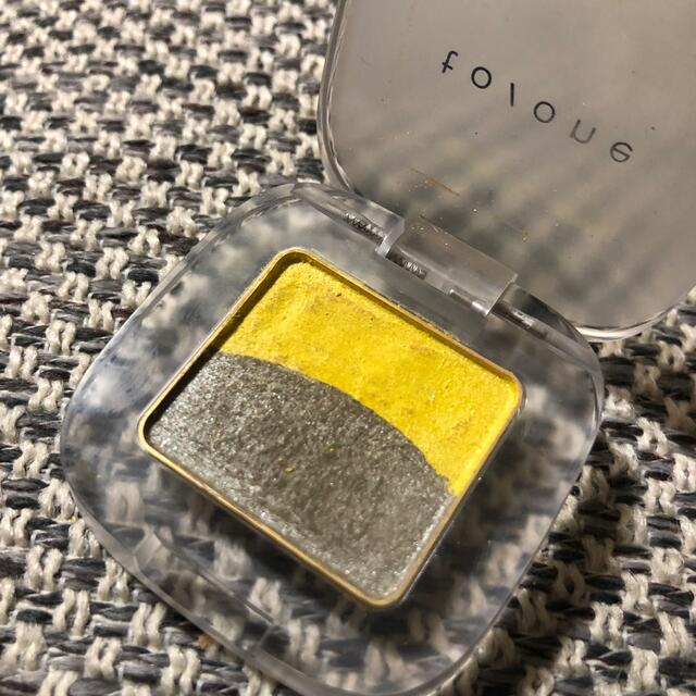 Cosme Kitchen(コスメキッチン)のto/one  トーン ペタルフロートアイシャドウ 11 CitrusScent コスメ/美容のベースメイク/化粧品(アイシャドウ)の商品写真