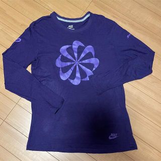 ナイキ(NIKE)のNIKE メンズ　長袖Tシャツ　パープル(Tシャツ/カットソー(七分/長袖))