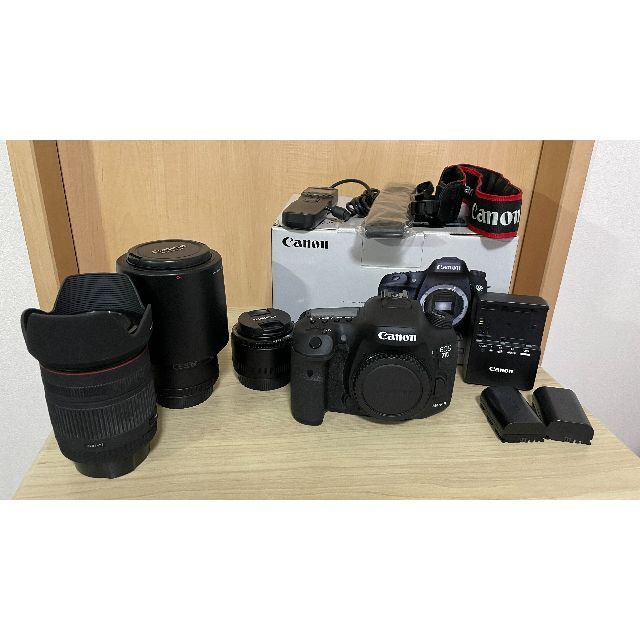 EOS 7D MARK2　＋レンズ３本付きです！キヤノン