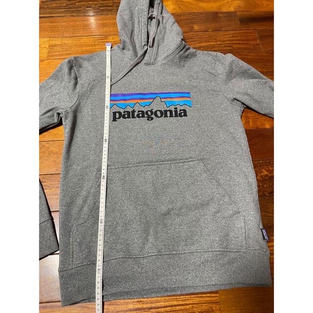patagonia(パタゴニア)のpatagonia【パタゴニア】パーカー　 メンズのトップス(パーカー)の商品写真