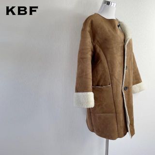 ケービーエフ(KBF)のKBF ケービーエフ フェイクムートンコート ブラウン ロングコート(ロングコート)