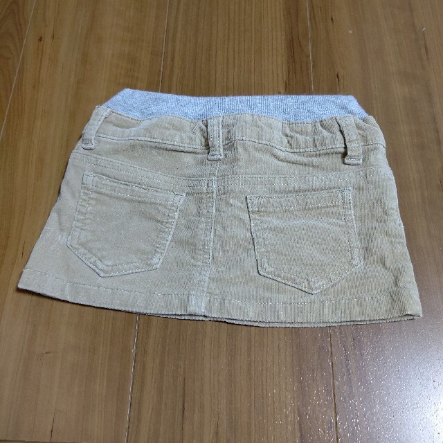西松屋(ニシマツヤ)のコーデュロイスカート キッズ/ベビー/マタニティのキッズ服女の子用(90cm~)(スカート)の商品写真