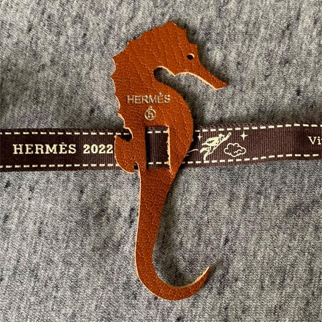 Hermes - エルメス プティ アッシュ チャーム タツノオトシゴ リボン付