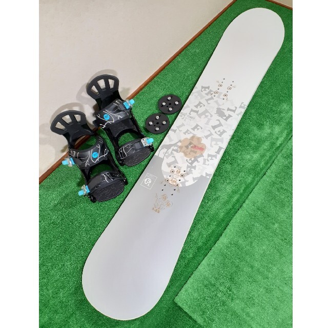 美品レベルのセットです。ボードYONEX×ビンディングROSSIGNOL | フリマアプリ ラクマ
