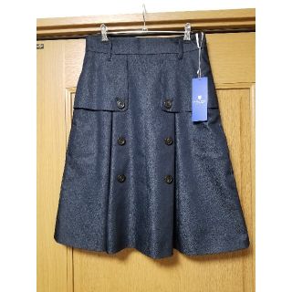 ブルーレーベルクレストブリッジ(BLUE LABEL CRESTBRIDGE)の【新品】ブルーレーベルクレストブリッジ　スカート　バーバリー　トレンチ　38　紺(ひざ丈スカート)