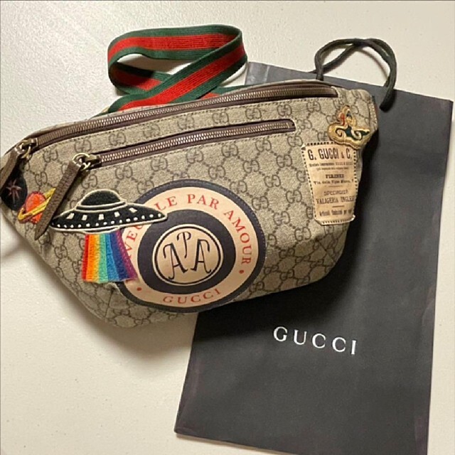 最大12%OFFクーポン Gucci - GUCCI グッチ クーリエ ボディバッグ