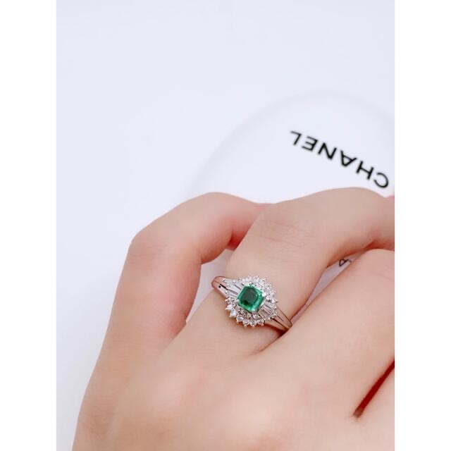 買い保障できる ☆限定値下げ価格☆Pt900 エメラルドダイヤリング ...